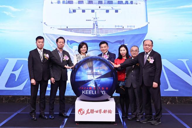 【名胜世界壹号】今4/1举办暑期航程记者会。图/业者提供