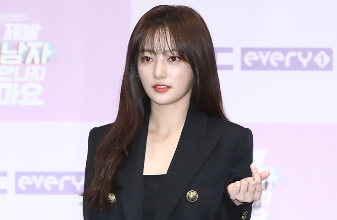 南韩女星宋昰昀遭控读书时对学弟校园霸凌。（图／shutterstock/达志）