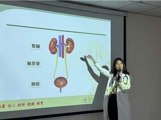 1歲半男童尿道逆流、腎功能異常 術後爸媽換尿布超有感