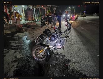 屏東議員蘇資婷騎重機閃酒駕小客車不及撞上  肋骨受傷送醫