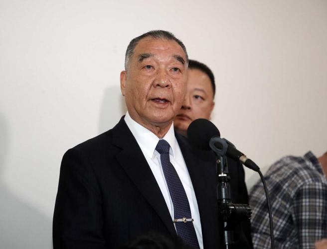 邱國正的兒子邱晃年被爆料涉黃，邱國正受訪時表示會承擔。（圖／報系資料照）