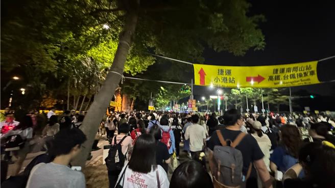 圖為上周五月天到高雄開唱。（柯宗緯攝）