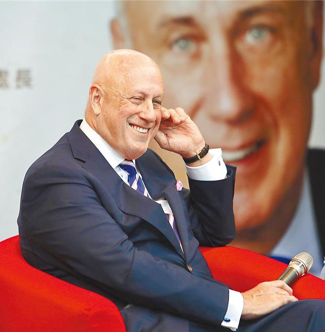 中共三中全会迟未召开，美国卡内基国际和平基金会资深研究员包道格透露，据其私下了解，北京目前拟于6月召开三中全会。（本报资料照片）