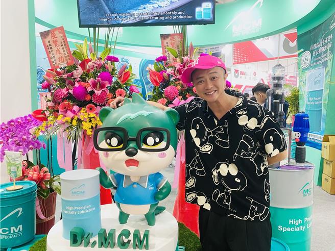 彈頭日前推出個人專輯，也向生命中最重要的女人致敬。（美秀創意提供）