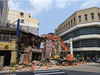 基隆70年老舊磚房遭震毁 市府認已生危害「即刻拆除」