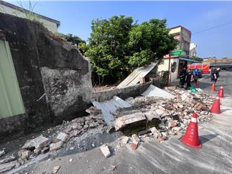 男徒步环岛经苏花公路遇大震    澳花隧道口遭落石砸断大腿