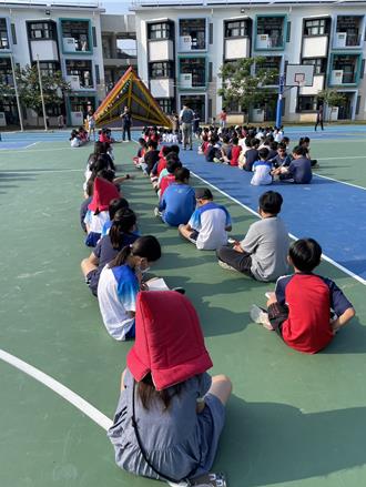 蓮潭國中小學800師生「驚度兒童節」 慶祝現場成地震教育