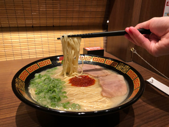 一蘭、壽司郎、杏子豬排…台灣就吃得到！十大駐台日式連鎖餐廳