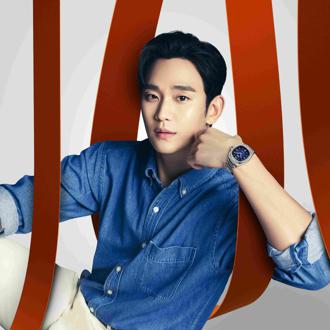 金秀賢戴的MIDO電視表  變彩色了