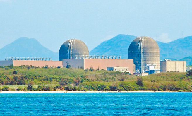 核三厂1、2号机电力系统低频警报及2号机冷凝器管板封水低水位警报短暂出现即恢復正常，异常均未影响机组运作。（报系资料照）