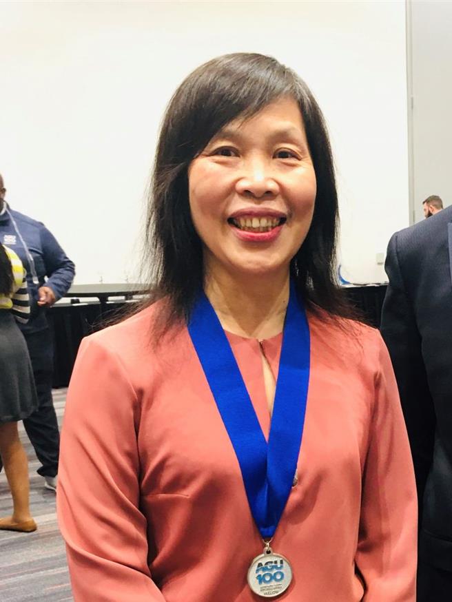 地震专家、中央大学合聘教授马国凤表示，今早地震震央位于东部海域，且花东地区人口较少，摇晃时间更少于921地震的2倍以下，影响程度应不如921严重。(取自中央大学官网)