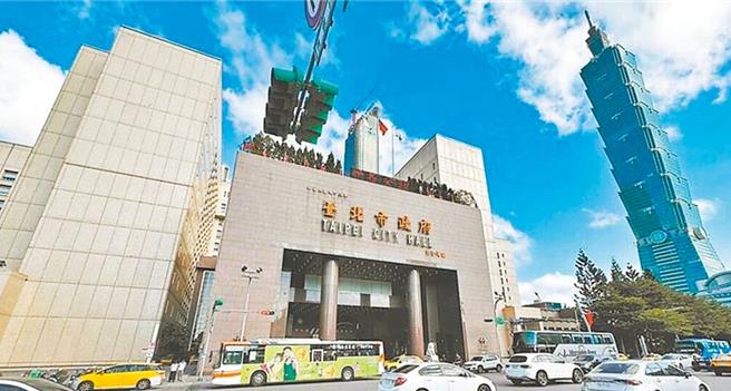 台北市卫生局表示，截至中午12时为止，接获7医院通报灾损，除三军总医院松山分院因停电、天花板掉落及漏水情况急诊暂停收治伤患外，其余医院皆正常运作，不影响伤病患就医诊治。（本报资料照片）