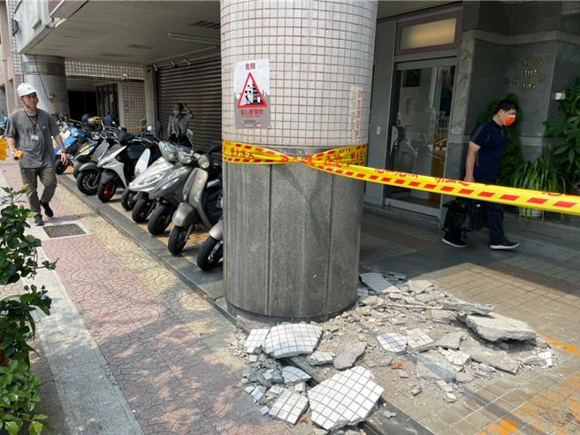 桃園申請損害鑑定共75件，其中29件已派技師勘查，多為牆體龜裂、磁磚破損，暫無結構上立即危險。(都發局提供／蔡依珍桃園傳真)