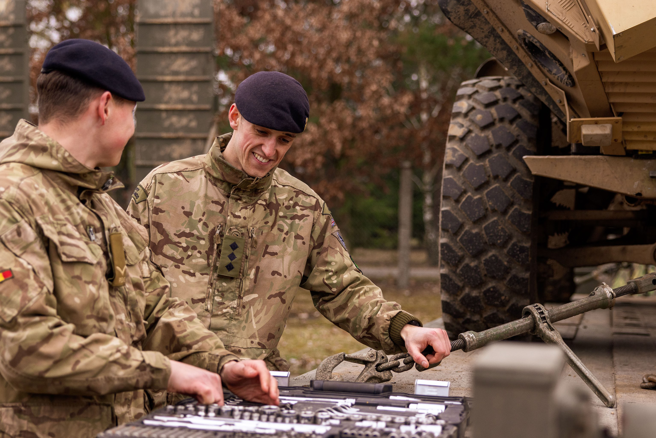 英国官方记录揭露，英军遗失了一大堆装备。（图/英国国防部）