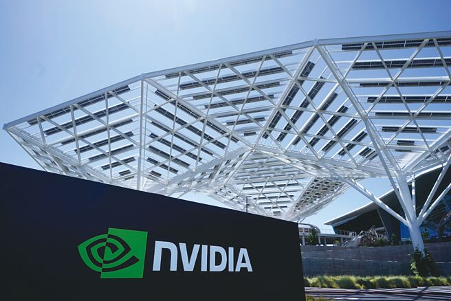 輝達（NVIDIA）推出GB200新世代產品，未來出貨需求爆發，帶動供應鏈緯創、廣達、鴻海、聯茂齊高歌。圖／美聯社