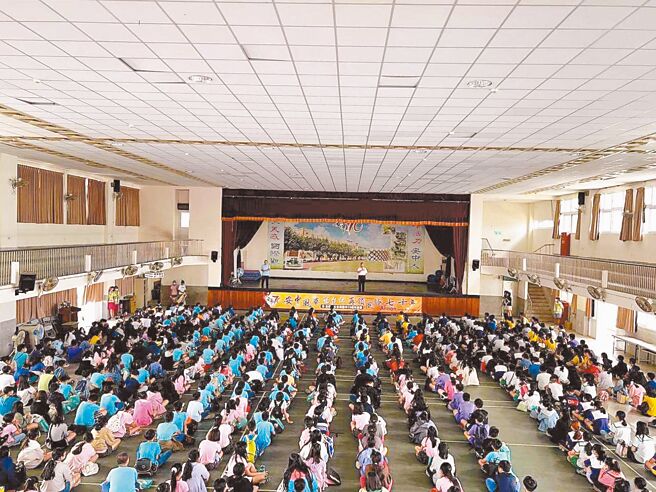 受龍年效應影響，台南市113學年度國一新生人數較去年增加3184人，預計全市國中合計將增加至少100班。圖為安南國中今年國一將增加3班。（安南國中提供／曹婷婷台南傳真）