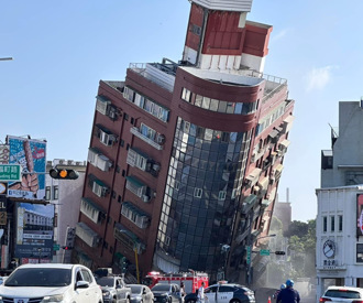 不斷更新》花蓮強震全台10死1099傷705人受困 仍有15人失聯中