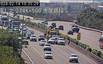 連假首日國道多路段紫爆 避車潮國5下午再上地雷路段曝