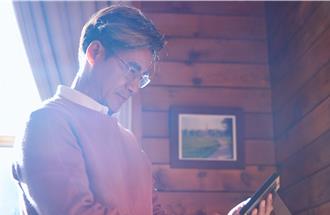 翁家明上山行医像磨练 开车开到怀疑人生