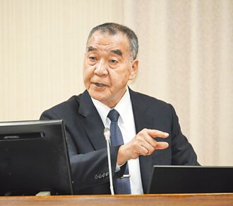 邱國正兒通過測謊 召妓拍片2大過汰除