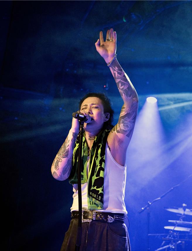 Marz23日前在北美各大城市开唱，吸引许多粉丝到场支持。（华纳音乐提供）