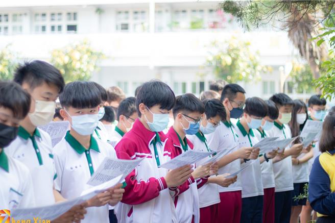 苗栗县2024学年度私立国中新生入学作业即将展开，竹南镇私立君毅高级中学附设国中部登记日期为4月14日上午8时至下午5时。（君毅中学提供／谢明俊苗栗传真）