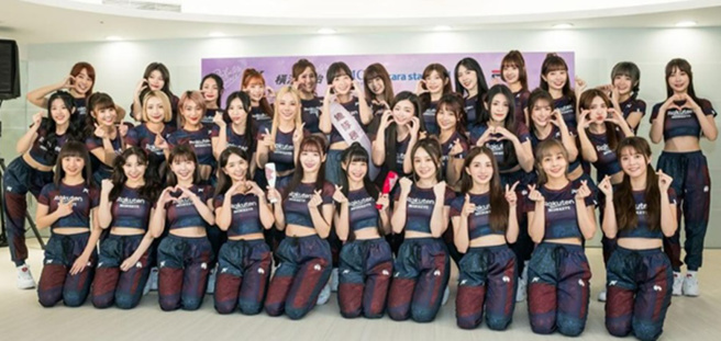 乐天女孩被指年龄偏高。（图／rakutengirls IG）