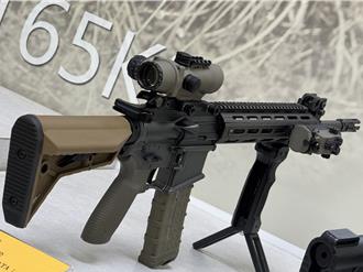 採人因設計T112新式步槍  陸軍明年購首批2萬5千把