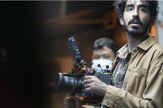 17歲作品入圍奧斯卡！金獎男星轉行導演新作秒殺