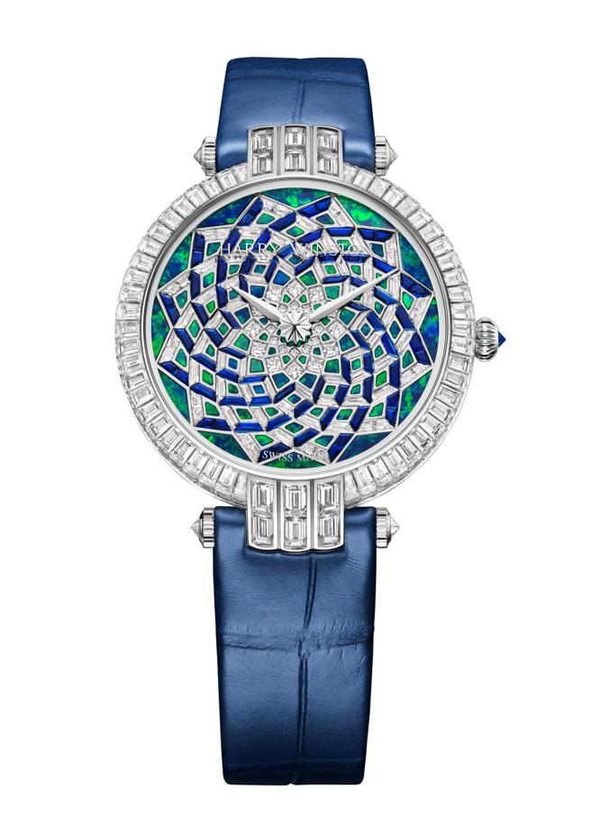 海瑞溫斯頓卓時Premier系列Hypnotic Opal Mosaic珠寶表。（Harry Winston提供）
