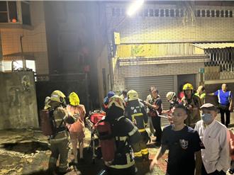 疑電動車充電釀禍 台南透天厝1樓燒毀！3人預防性送醫