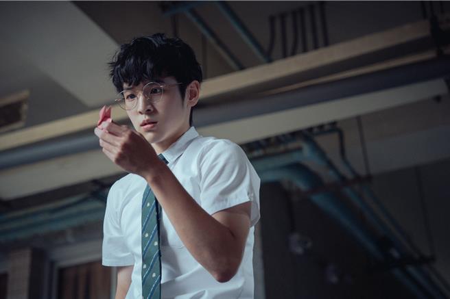 张丰豪一句「如果可以重来一次」开启了密「弒」游戏。（络思本娱乐提供）