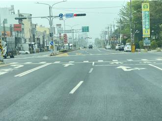 台1線台南段路口全是「S型標線」駕駛對不準車道哀喊：好亂啊