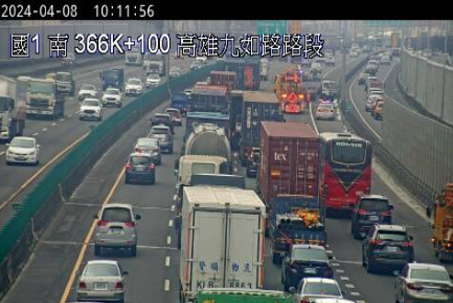 現場畫面。（圖 / 翻攝自「高速公路1968」 ）