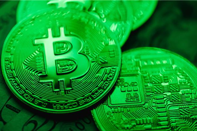 比特币预计在4月20日晚间减半生产。（示意图／摘自PEXELS）