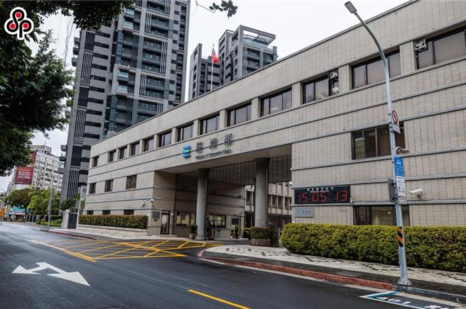 经济部统计处指出，受惠AI应用、高效运算等新兴科技需求，且去年基期偏低，今年积体电路产业产值可望转正。（图／报系资料照）