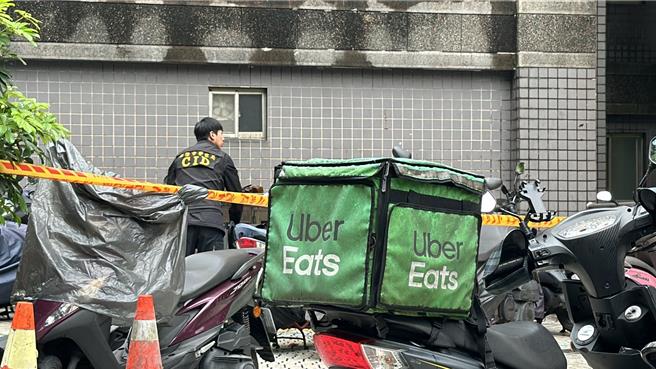 基隆市安乐区某社区8日下午发生妇人坠楼，警方积极调查坠楼妇人的身分及事发原因。（翻摄照片／张志康基隆传真）