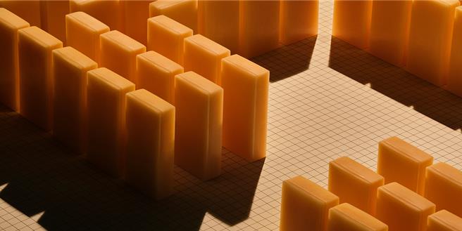 由一块块洁肤皂打造出来的沙龙空间，正是Aesop的创意。（Aesop提供／黄唯淯台北传真）