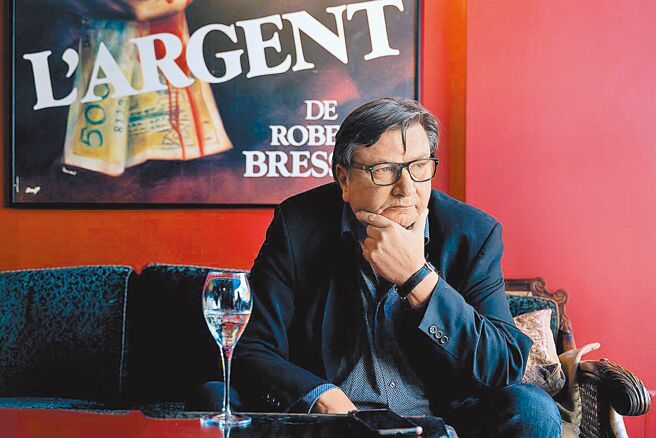 阿基郭利斯马基新片《落叶》票房飙4亿，电影也将于5月3日在台上映。（海鹏提供）