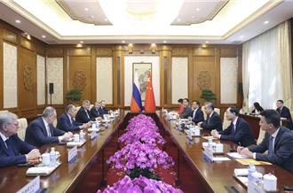 王毅晤拉夫羅夫  籲中俄加強戰略合作