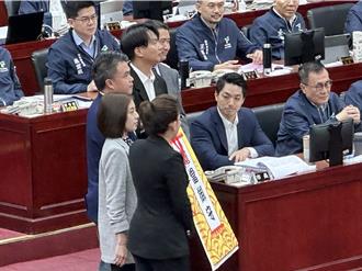 黃瀞瑩酸「台北不安」！陳宥丞批蔣萬安施政報告：相似度52％