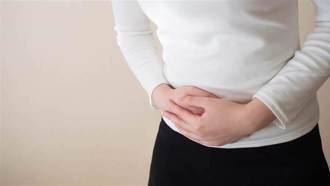 肚子老有「咕嚕聲」一查竟大腸癌 警覺5症狀快就醫