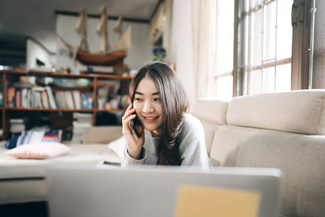 女网友分享每次电话订餐找不到订单，结果发现店员听错姓氏，引起讨论。（示意图：shutterstock／达志）