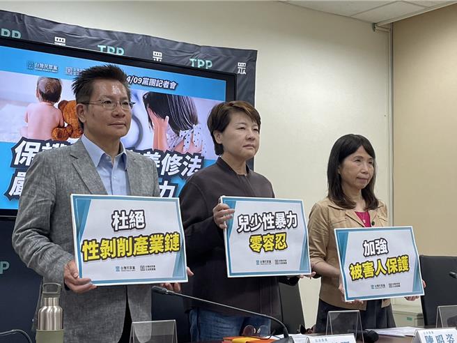 准总统赖清德第一波内阁人事传拍板，民眾党立院党团干事长吴春城表示，为了国家运作，人事安排上应秉持大公、社会朝野和谐、理性务实精神，而不是有太强「赖式风格」。（蔡雯如摄）