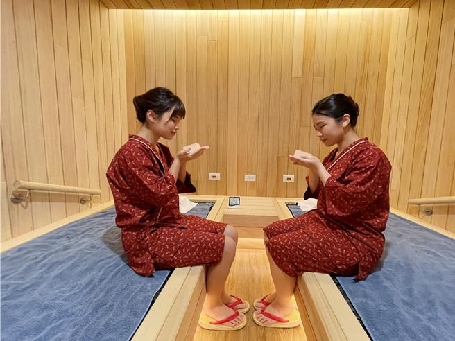 「閨蜜姊妹一泊一食」系列，兩人同行一泊一食﹐館方贈送北投石檜木岩盤浴雙人體驗1次，優惠價13，000元加1成起。(日勝生加賀屋國際溫泉飯店提供)