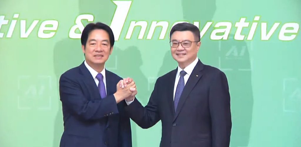 準總統賴清德宣布上任後	，將由民進黨前主席卓榮泰接掌行政院。（翻攝自《中時新聞網》YouTube直播）