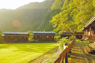 强震后花莲旅宿业掀解雇潮 山月村停业、员工资遣