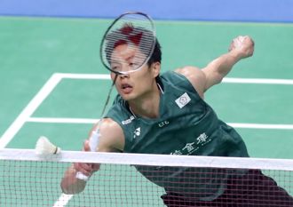 馬來西亞大師賽》周天成挑戰球王安賽龍 苦戰46分鐘飲恨惜敗