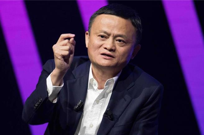 阿里巴巴创办人马云在内行发帖发声，新管理层「直面问题、直面未来，相信年轻人，对年轻团队充分授权，认为新管理团队果断清晰的取舍，突破昨日固化的战略，更是打造未来的阿里。（示意图／shutterstock）