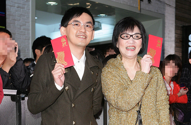 黄宥嘉认为张小燕应出面代黄子佼致歉。（图／中时资料照片）